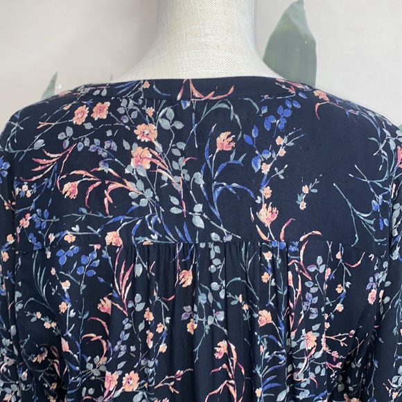 Lucky Brand Smocked Floral Top - Picture 8 of 12